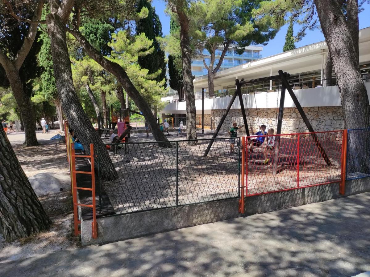 K9 Mobile Home Camp Imperial Водице Екстериор снимка